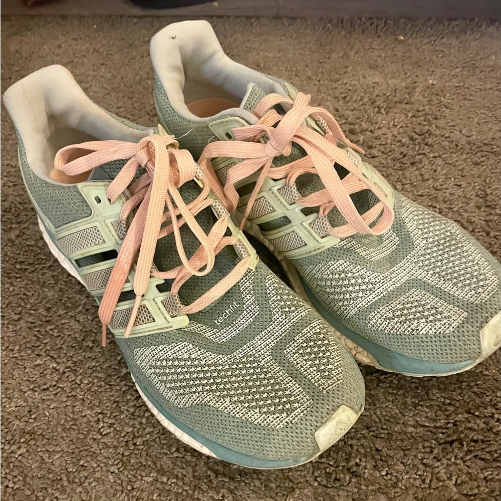 Women's Sporty Sneakers in Green and Pink